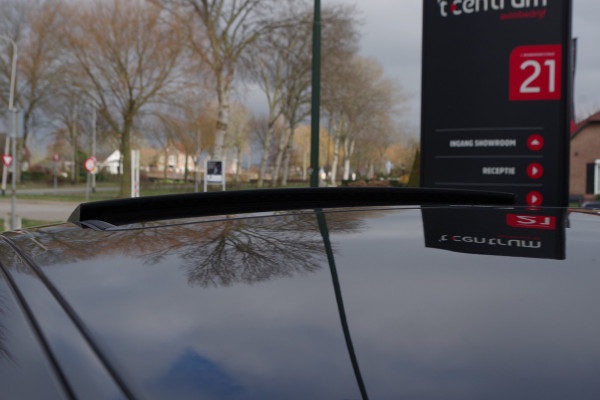 BMW X2 xDrive25e 220 PK High Executive M-Sport PHEV, Panoramadak, LED, Camera