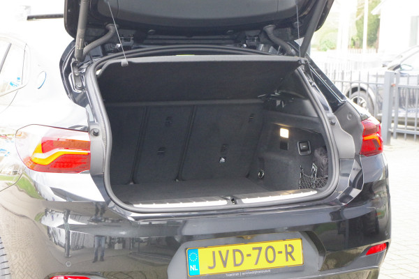 BMW X2 xDrive25e 220 PK High Executive M-Sport PHEV, Panoramadak, LED, Camera