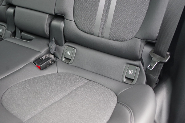 BMW X2 xDrive25e 220 PK High Executive M-Sport PHEV, Panoramadak, LED, Camera