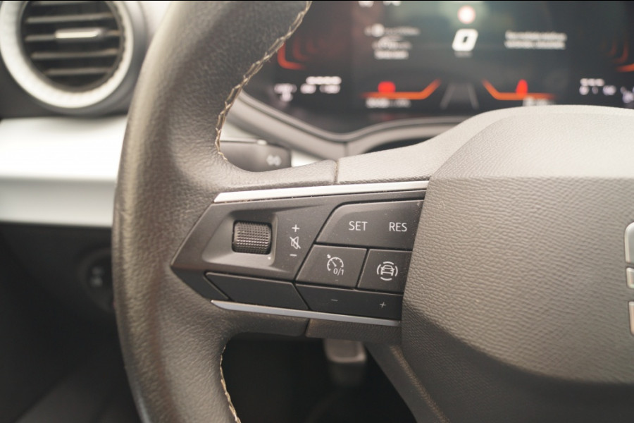 Seat Ibiza 1.0 TSI Style -LED-ECC-PDC-CARPLAY-