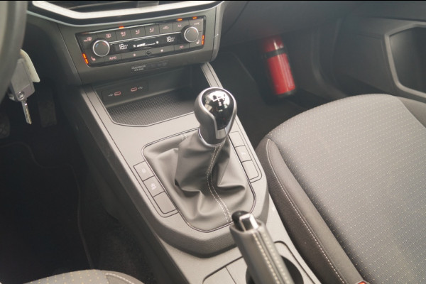 Seat Ibiza 1.0 TSI Style -LED-ECC-PDC-CARPLAY-