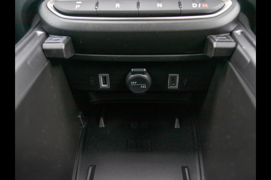 Fiat 600 1.2 Hybrid La Prima | 145 PK | Apple Carplay | Camera l El. Stoelen l Stoelverwarming