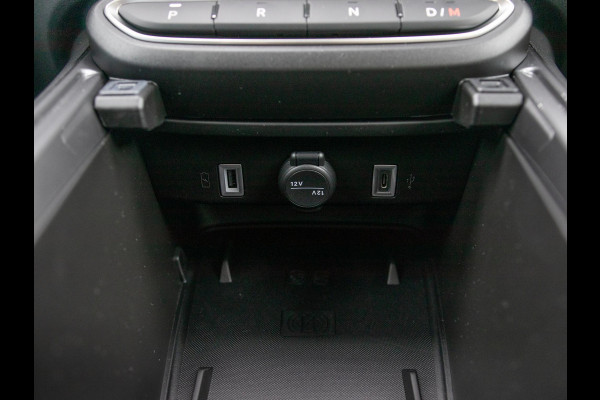 Fiat 600 1.2 Hybrid La Prima | 145 PK | Apple Carplay | Camera l El. Stoelen l Stoelverwarming