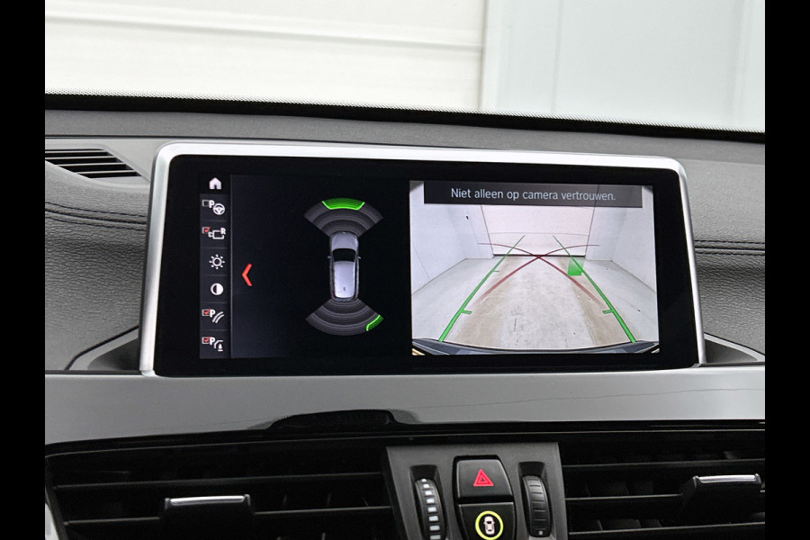 BMW X1 SDrive18i High Executive(Goed OnderH, Navi Pro, Camera, StoelV, Active Cruise, Lane Assist, Keyless, Etc)