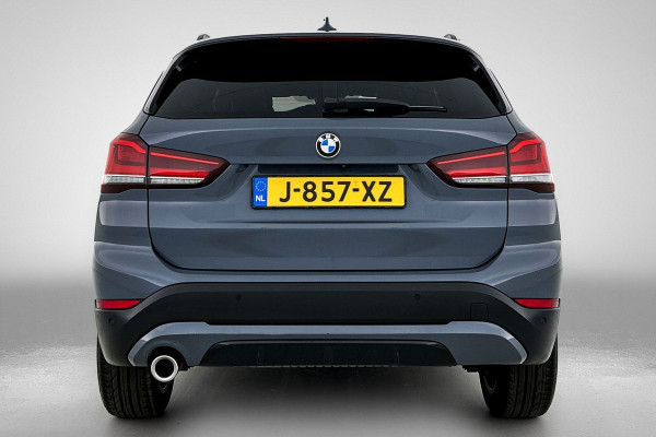 BMW X1 SDrive18i High Executive(Goed OnderH, Navi Pro, Camera, StoelV, Active Cruise, Lane Assist, Keyless, Etc)