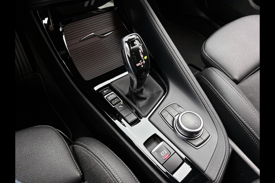 BMW X1 SDrive18i High Executive(Goed OnderH, Navi Pro, Camera, StoelV, Active Cruise, Lane Assist, Keyless, Etc)