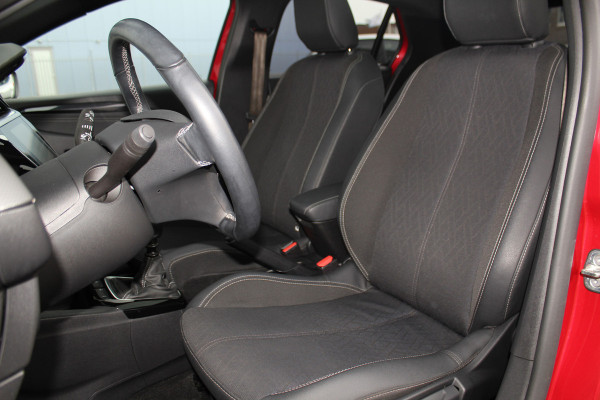 Opel Corsa 1.2-100 pk Turbo GS-Line. Erg mooie sportieve wagen, slechts 25.500km ! Panoramadak, Stoel- en stuurwielverwarming, Cruise Control, Climate Control, Apple CarPlay/Android auto, Camera, Dodehoek assistent