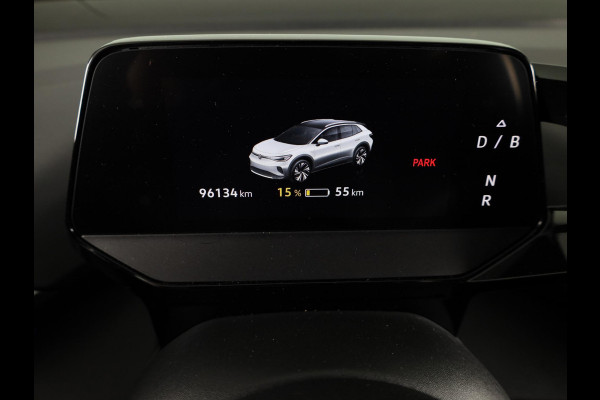 Volkswagen ID.4 First 77 kWh 204pk SoH 88,9 | Camera| Parkeersensoren | Sfeerverlichting | Navigatie | Stoelverwarming| Stuurverwarming | Zwenkbare Trekhaak |