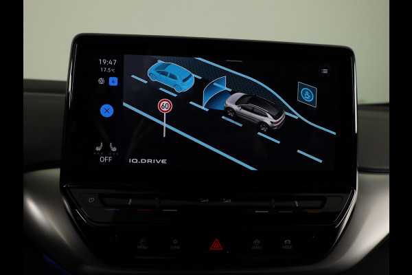 Volkswagen ID.4 First 77 kWh 204pk SoH 88,9 | Camera| Parkeersensoren | Sfeerverlichting | Navigatie | Stoelverwarming| Stuurverwarming | Zwenkbare Trekhaak |