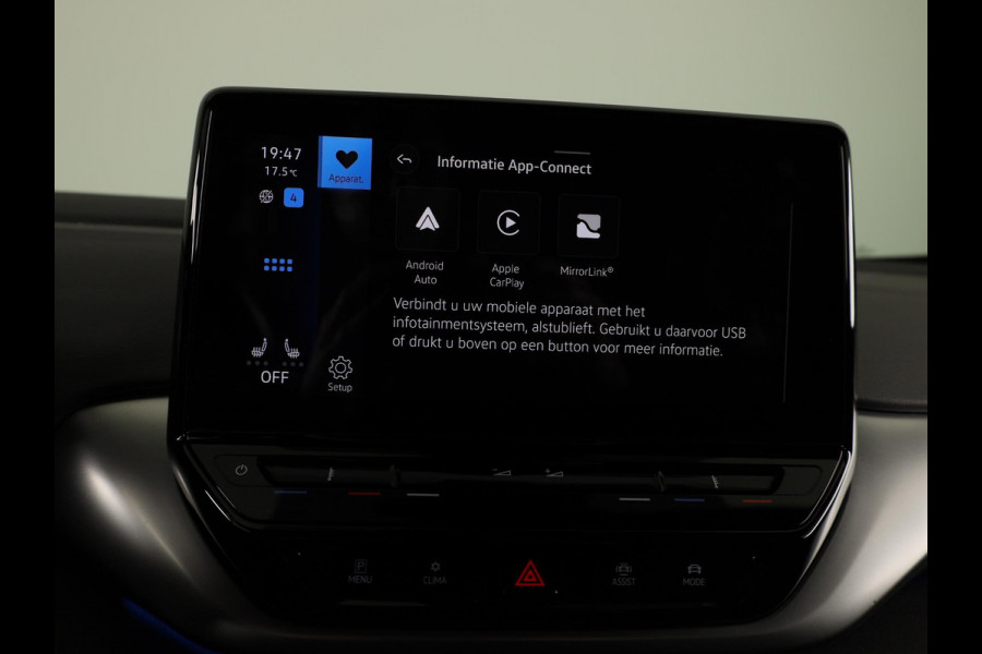 Volkswagen ID.4 First 77 kWh 204pk SoH 88,9 | Camera| Parkeersensoren | Sfeerverlichting | Navigatie | Stoelverwarming| Stuurverwarming | Zwenkbare Trekhaak |