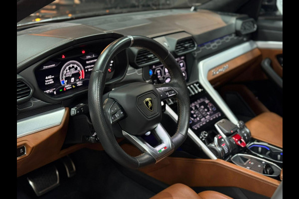 Lamborghini Urus 4.0 V8|MANSORY|HEADSUP|PANO|CARBON|23''