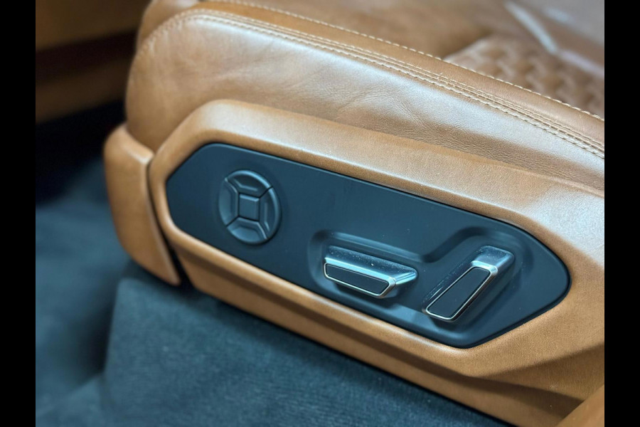 Lamborghini Urus 4.0 V8|MANSORY|HEADSUP|PANO|CARBON|23''