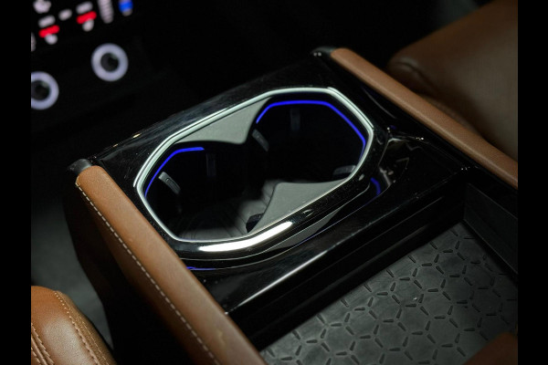 Lamborghini Urus 4.0 V8|MANSORY|HEADSUP|PANO|CARBON|23''