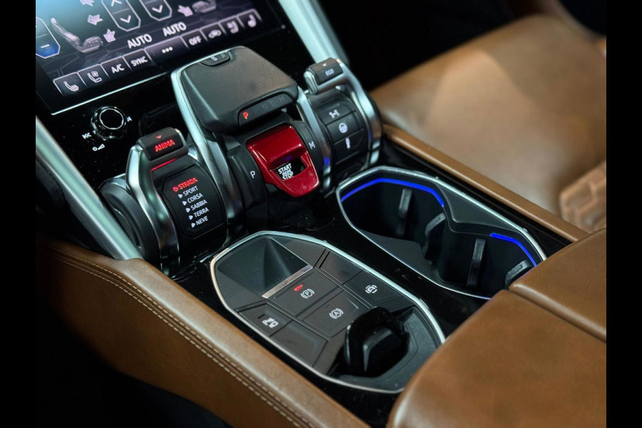 Lamborghini Urus 4.0 V8|MANSORY|HEADSUP|PANO|CARBON|23''