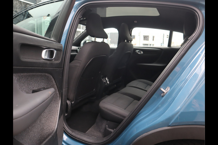 Volvo C40 Recharge Twin Intro Edition 78 kWh Navi / Trekh / Pano / 360Camera / Carplay / Stuur-Stoelverw BTW AUTO