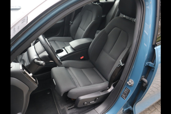 Volvo C40 Recharge Twin Intro Edition 78 kWh Navi / Trekh / Pano / 360Camera / Carplay / Stuur-Stoelverw BTW AUTO