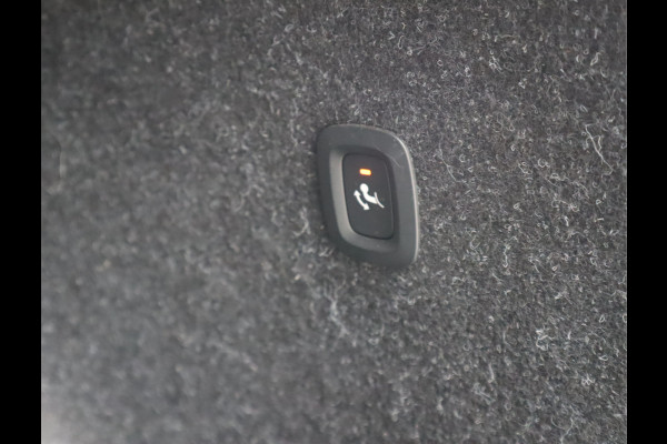 Volvo C40 Recharge Twin Intro Edition 78 kWh Navi / Trekh / Pano / 360Camera / Carplay / Stuur-Stoelverw BTW AUTO