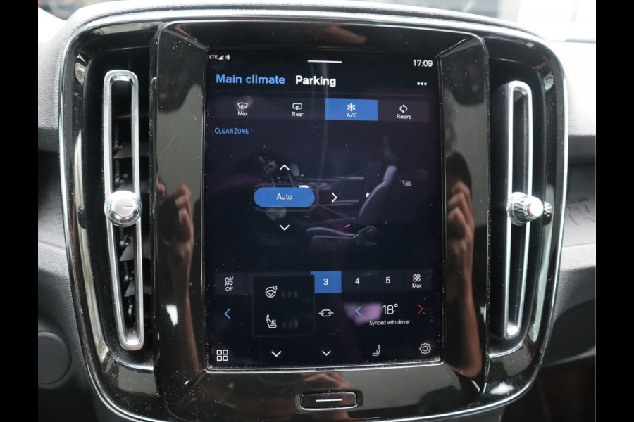 Volvo C40 Recharge Twin Intro Edition 78 kWh Navi / Trekh / Pano / 360Camera / Carplay / Stuur-Stoelverw BTW AUTO