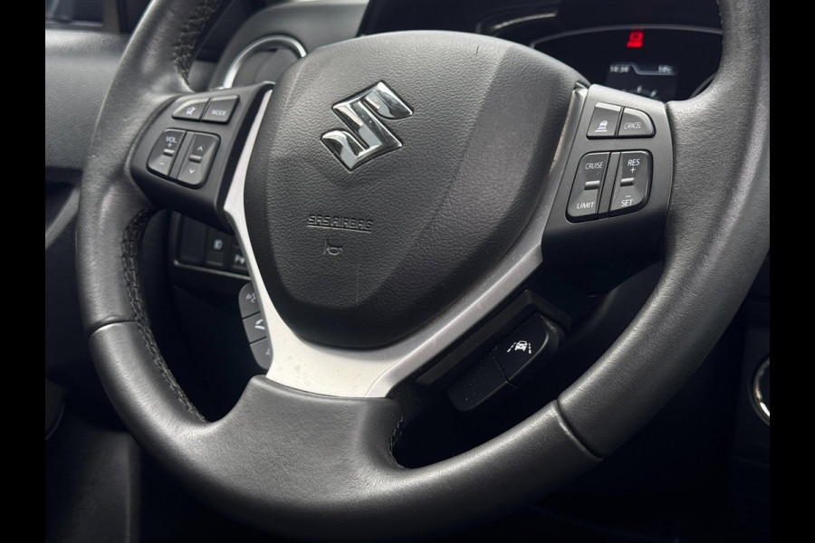 Suzuki Vitara 1.4 Boosterjet Stijl | Pano | Trekhaak | Camera | Stoelverwarming | Adaptive Cruise | Climate Control | Navigatie