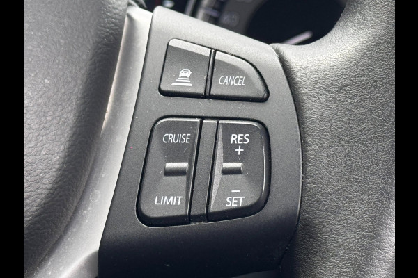 Suzuki Vitara 1.4 Boosterjet Stijl | Pano | Trekhaak | Camera | Stoelverwarming | Adaptive Cruise | Climate Control | Navigatie