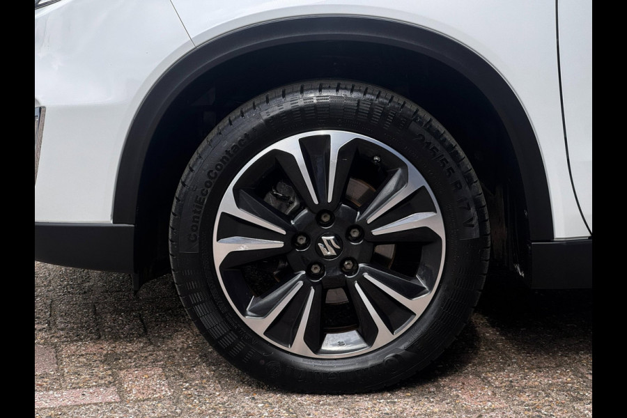 Suzuki Vitara 1.4 Boosterjet Stijl | Pano | Trekhaak | Camera | Stoelverwarming | Adaptive Cruise | Climate Control | Navigatie