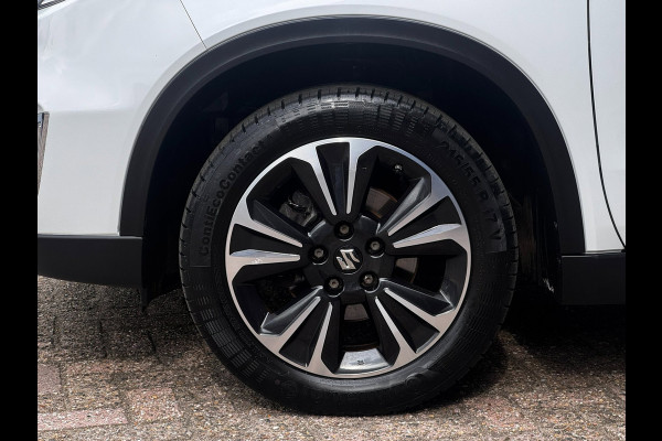 Suzuki Vitara 1.4 Boosterjet Stijl | Pano | Trekhaak | Camera | Stoelverwarming | Adaptive Cruise | Climate Control | Navigatie