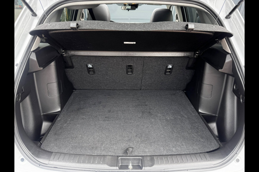 Suzuki Vitara 1.4 Boosterjet Stijl | Pano | Trekhaak | Camera | Stoelverwarming | Adaptive Cruise | Climate Control | Navigatie