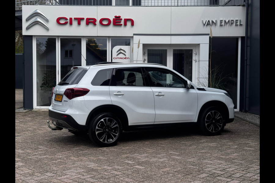 Suzuki Vitara 1.4 Boosterjet Stijl | Pano | Trekhaak | Camera | Stoelverwarming | Adaptive Cruise | Climate Control | Navigatie
