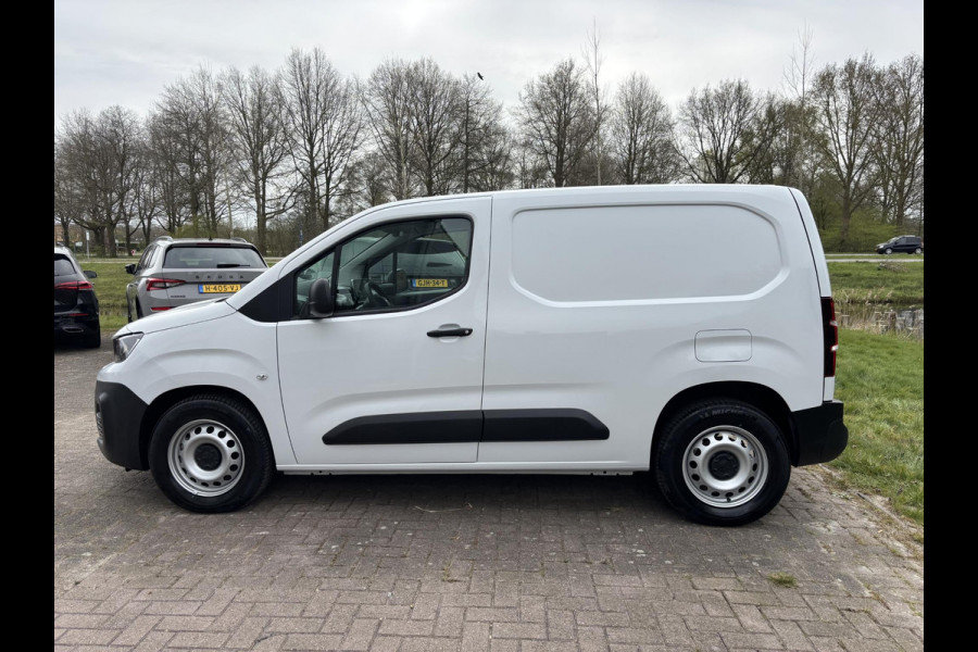 Peugeot e-Partner 136 L1 50 kWh | Scherm | Airco | DAB