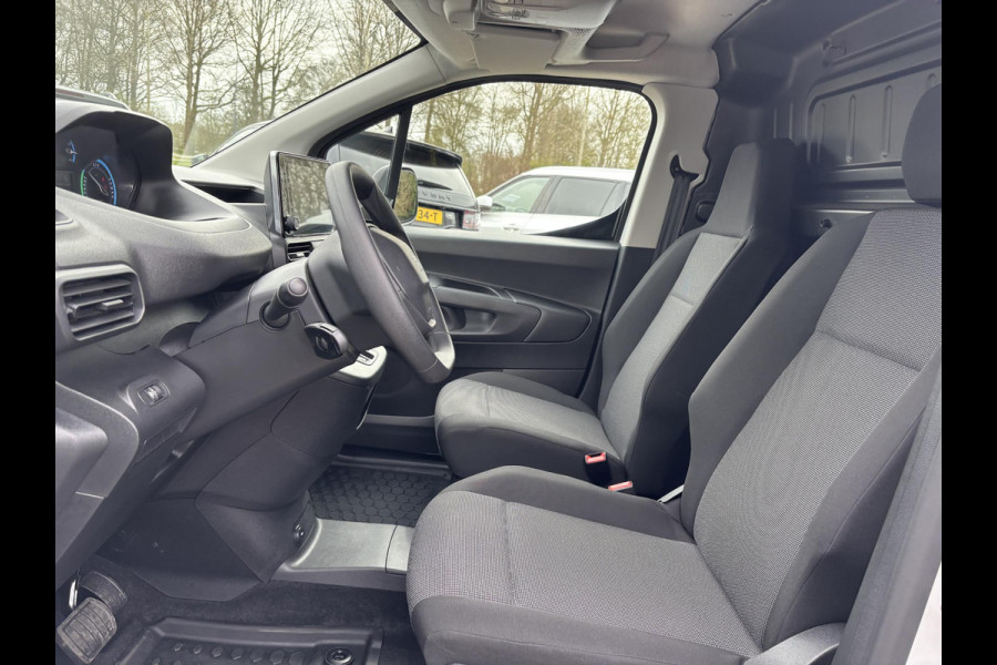 Peugeot e-Partner 136 L1 50 kWh | Scherm | Airco | DAB