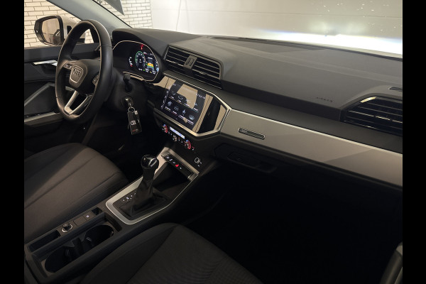 Audi Q3 45 TFSIe 245PK HYBRID S-TRONIC S-LINE PRO-LINE CARPLAY/NAVI/LED
