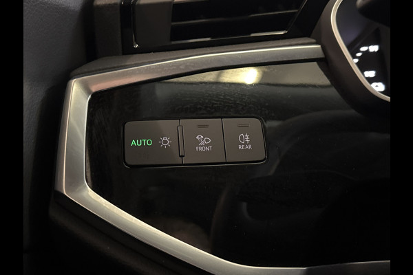 Audi Q3 45 TFSIe 245PK HYBRID S-TRONIC S-LINE PRO-LINE CARPLAY/NAVI/LED