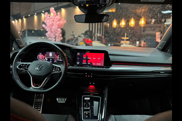 Volkswagen Golf 2.0 TSI GTI CLUBSPORT|PANO|STOELVER|HEADUP|AKRA