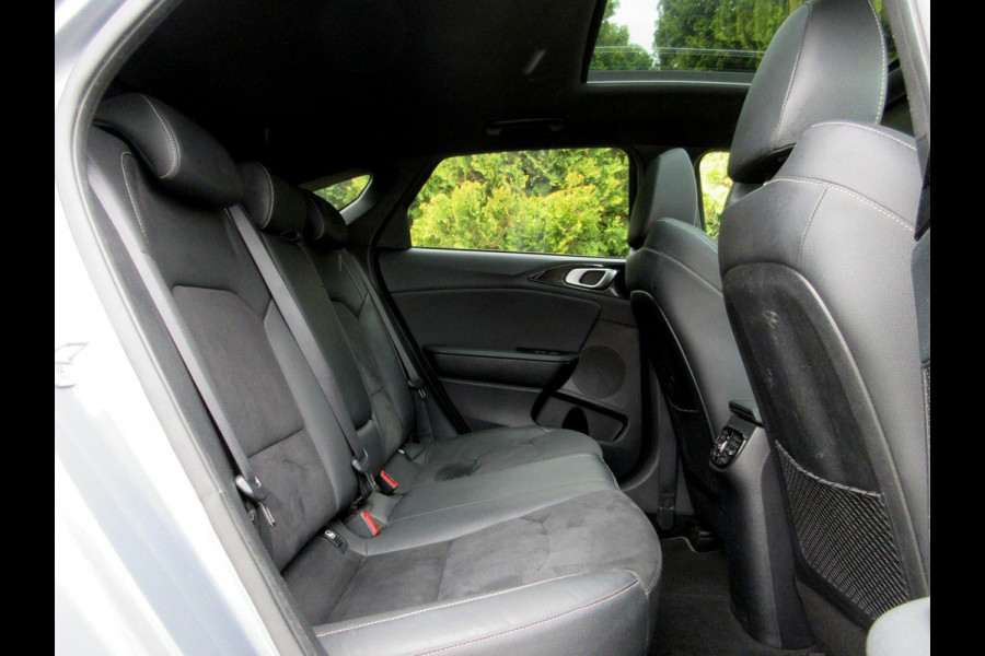 Kia ProCeed 1.4 T-GDI GT-Plus Automaat*Pano*Trekhaak*