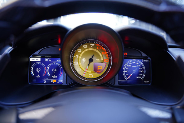 Ferrari Portofino 3.9 V8 HELE / Historical Color / Magneride / Carbon