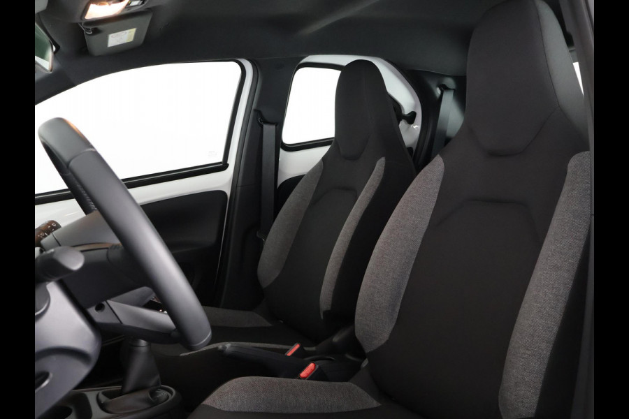 Toyota Aygo X 1.0 VVT-i MT Play | Apple Carplay & AndroidAUTO | Adaptive cruise control | Camera