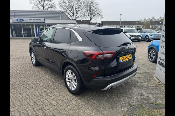 Ford Kuga 2.5 PHEV Titanium | 242pk | Wegklapbare Trekhaak | 2.100kg Trekgewicht | Achteruitrijcamera | Cruise control | Navigatie | Digitale cockpit