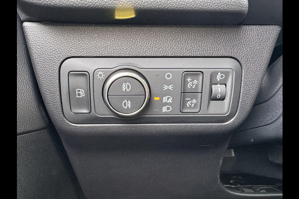 Ford Kuga 2.5 PHEV Titanium | 242pk | Wegklapbare Trekhaak | 2.100kg Trekgewicht | Achteruitrijcamera | Cruise control | Navigatie | Digitale cockpit