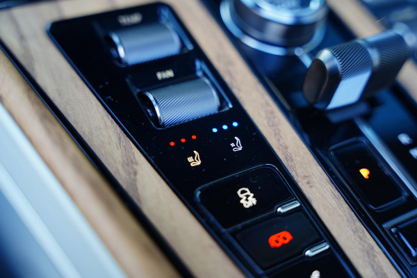 Aston Martin DB12 Volante 4.0 V8 NEW SERVICE NL-AUTO