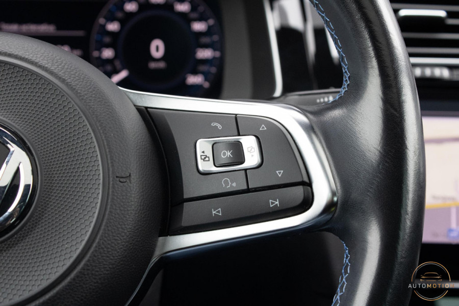 Volkswagen Golf 1.4 TSI PHEV GTE PANO CAMERA KEYLESS ACC