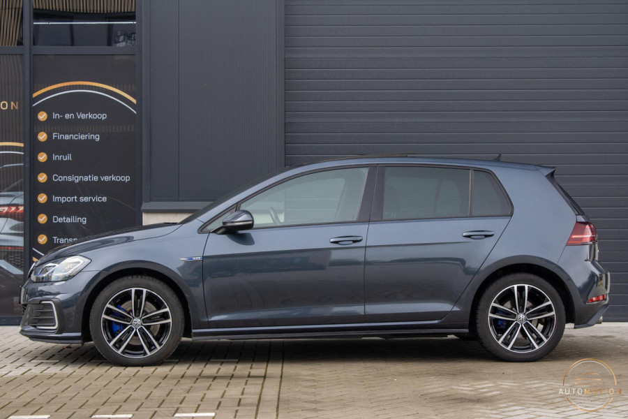 Volkswagen Golf 1.4 TSI PHEV GTE PANO CAMERA KEYLESS ACC