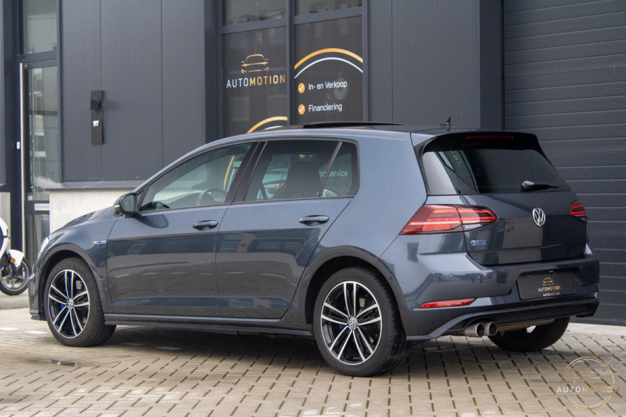 Volkswagen Golf 1.4 TSI PHEV GTE PANO CAMERA KEYLESS ACC