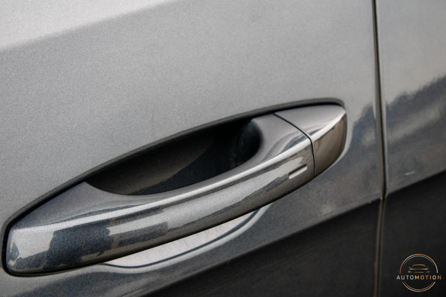 Volkswagen Golf 1.4 TSI PHEV GTE PANO CAMERA KEYLESS ACC