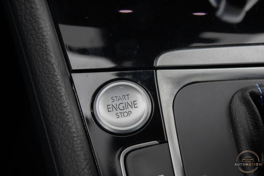 Volkswagen Golf 1.4 TSI PHEV GTE PANO CAMERA KEYLESS ACC