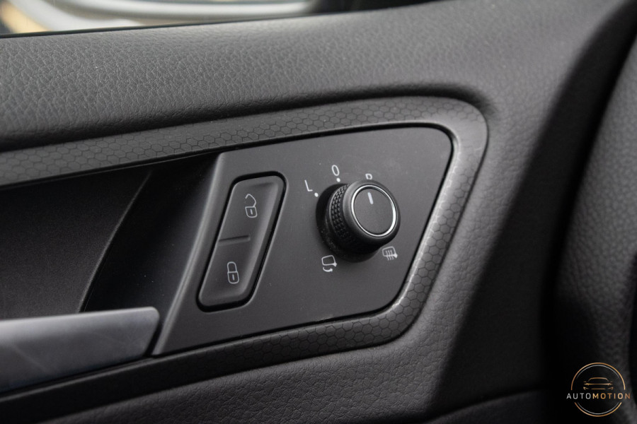 Volkswagen Golf 1.4 TSI PHEV GTE PANO CAMERA KEYLESS ACC