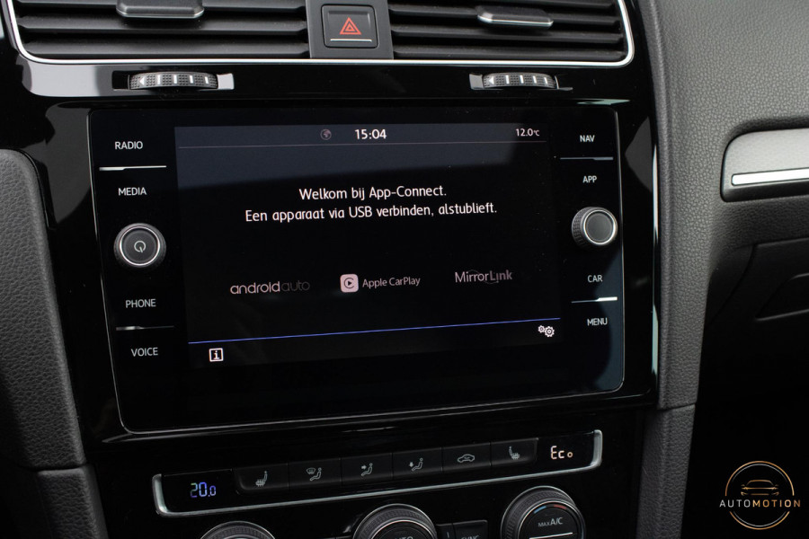 Volkswagen Golf 1.4 TSI PHEV GTE PANO STOELVERWARMING CAMERA