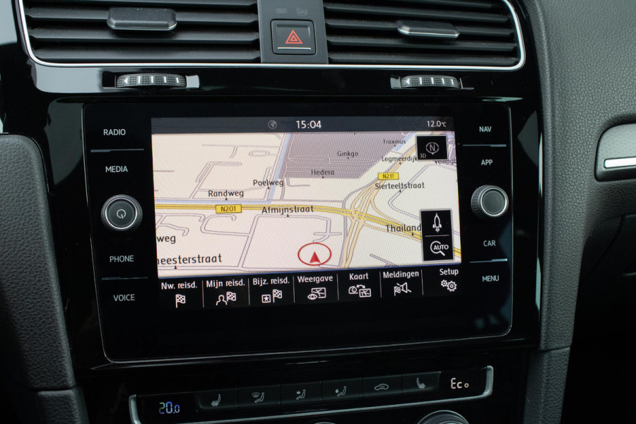 Volkswagen Golf 1.4 TSI PHEV GTE PANO STOELVERWARMING CAMERA