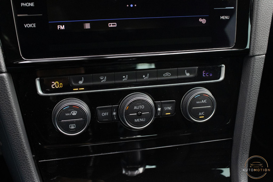 Volkswagen Golf 1.4 TSI PHEV GTE PANO STOELVERWARMING CAMERA