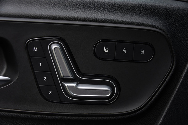 Mercedes-Benz Sprinter 319 V6 3.0 CDI L2H1 DC PB Edition Cruise, Camera, Carplay, 10,5'' Mbux, LED, Leder, Memorie, Trekhaak, 5 Zits, Uniek!