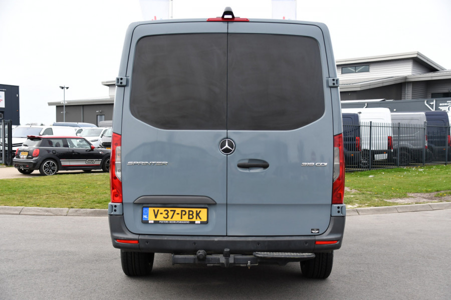 Mercedes-Benz Sprinter 319 V6 3.0 CDI L2H1 DC PB Edition Cruise, Camera, Carplay, 10,5'' Mbux, LED, Leder, Memorie, Trekhaak, 5 Zits, Uniek!
